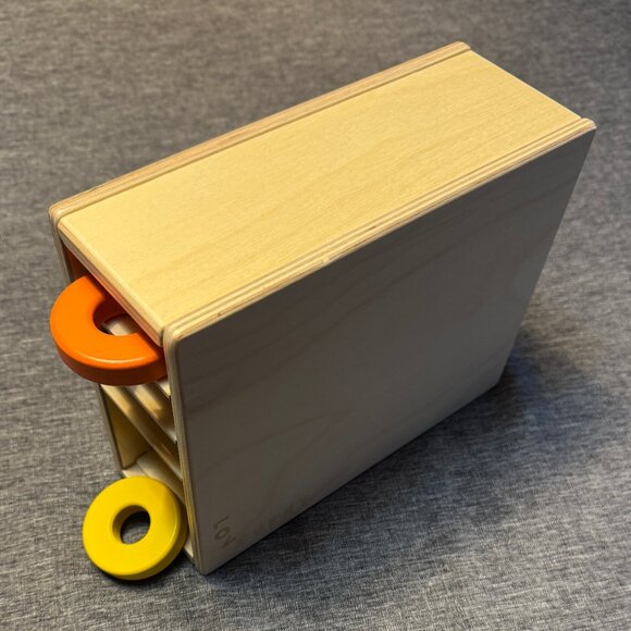 LOVEVERY Count and Slide Ring Chute. Age level: 19 mo + - Picture 3 of 3